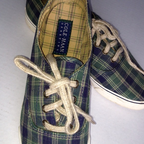 SOLD!!!Cole Haan Plaid tennis shoes. Sz9M