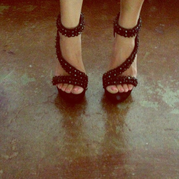 Nordstroms Pelle Moda Ankle Strap Heels - Picture 1 of 2