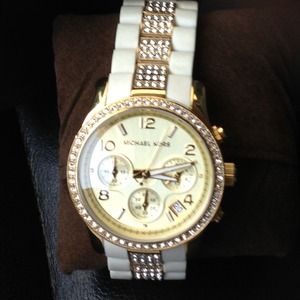 Bracelet Crystal Encrusted Chronograph Gold-Tone