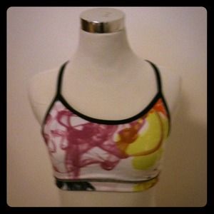 Lululemon Flow sports bra