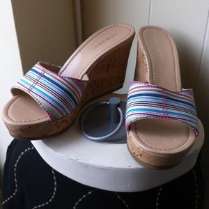 Sold😀Cute wedges