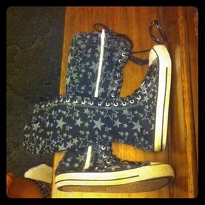 Black & grey stars like Converse knee high shoes