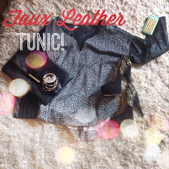 🌟HOST PICK 9/7🌟 "Eden-Lep" Back zip top.