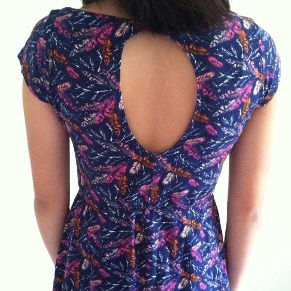 Charlotte Russe Feather Dress š - Picture 2 of 4