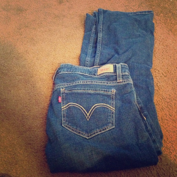 Dark wash Levi jeans