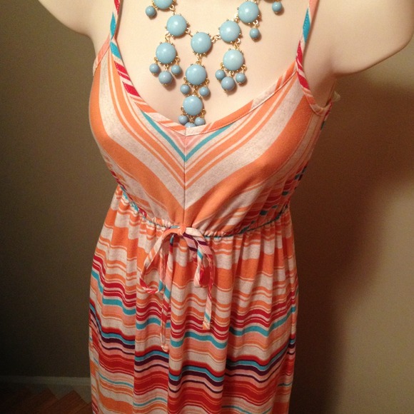 SOLD. Super cute striped v neck maxi.  Sz XS - Picture 2 of 4