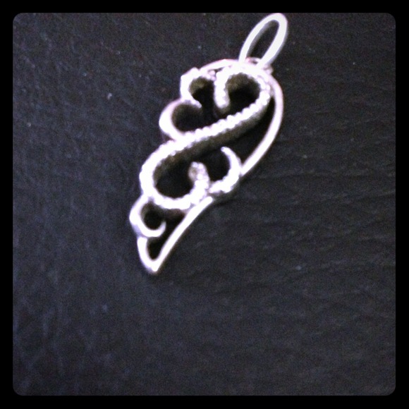 REDUCED!! Open-Heart Diamond Jane Seymour Charm