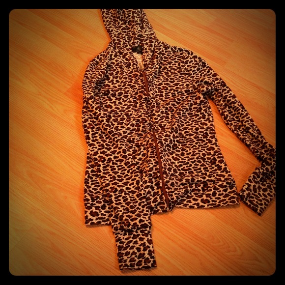 Cheetah Print zip up jacket - Picture 1 of 1