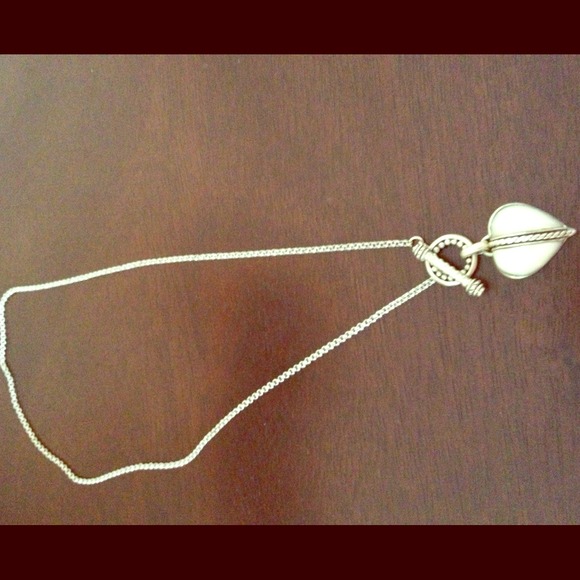 925 Silver mother of pearl heart shaped necklace