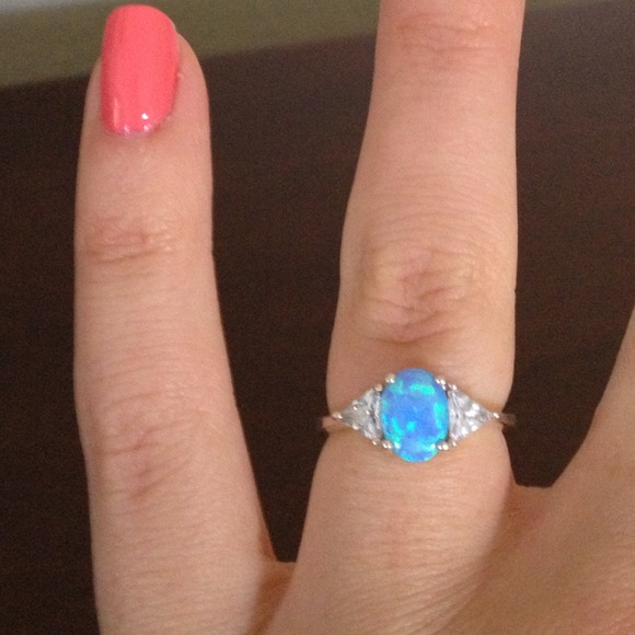925 silver Opal ring with accents