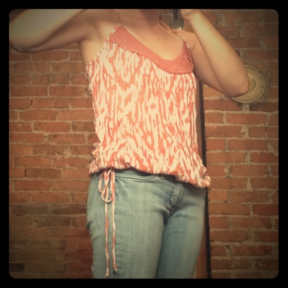 Forever 21 rust and white top