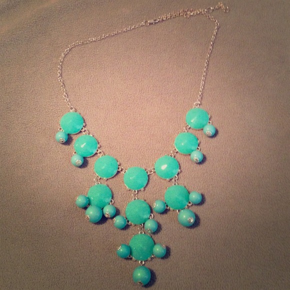 Teal bobble necklace