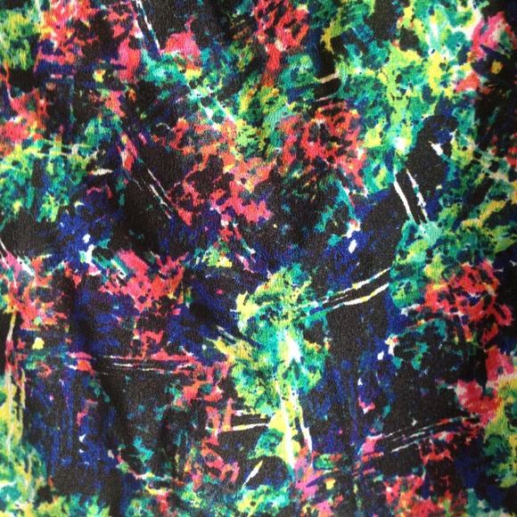 Fun top - Picture 2 of 2