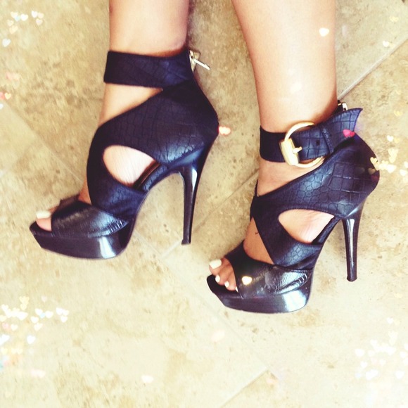 💙B U N D L E D💙Shoes
