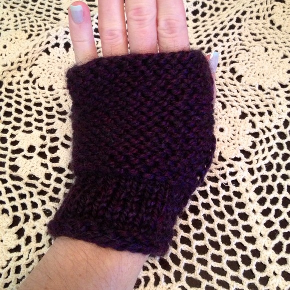 Custom Made Knitted Handmuffs Wrist Warmers Gloves