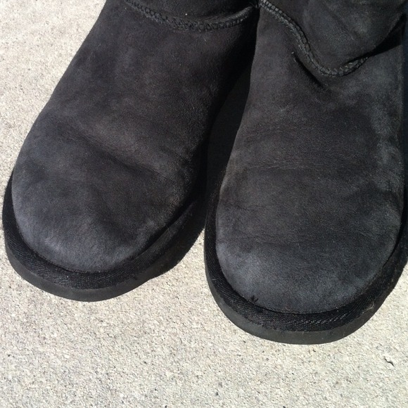 Sold!!! UGG boots black - Picture 4 of 4