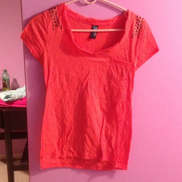 Bright color v-neck