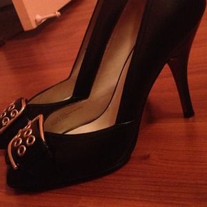 Ellen Tracy high heels *brand new*--ON SALE-