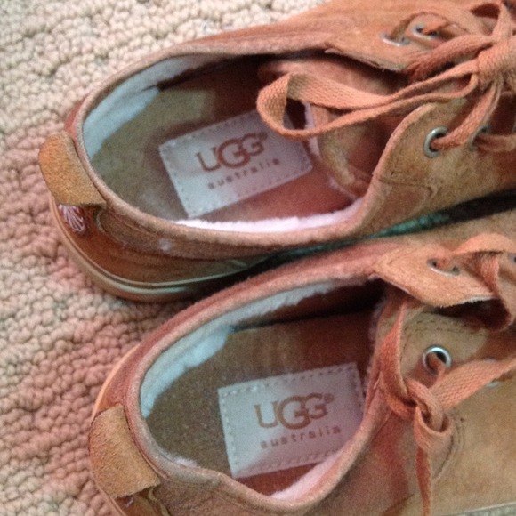 !! SOLD!!Ugg evera - Picture 2 of 4