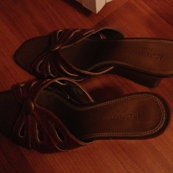 Heels! - Picture 2 of 2