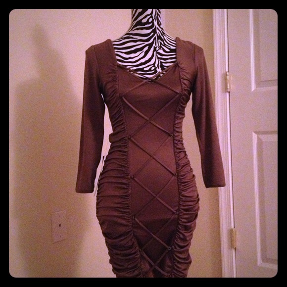🎉HOST PICK 🎉 💯Bebe Dress