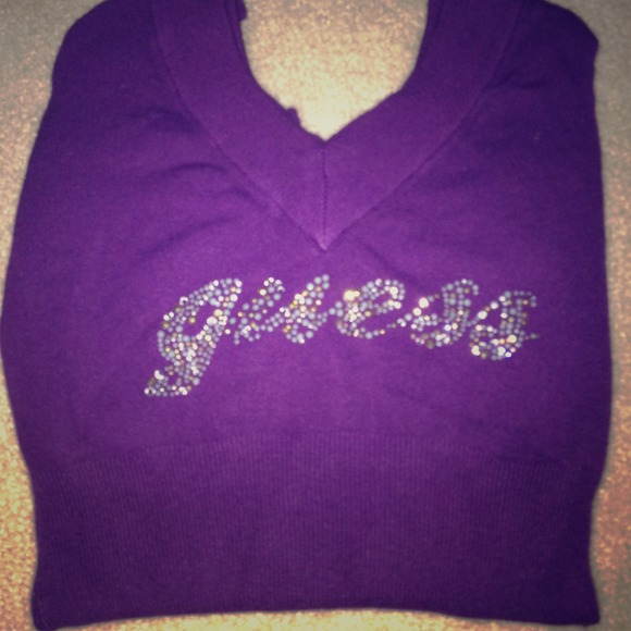 Sweater purple "Guess" logo top