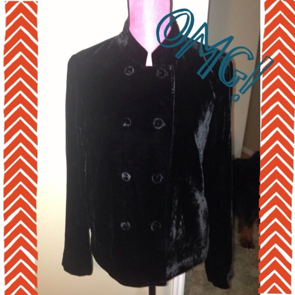 💥Reduced again!💥 velvet double-breasted jacket