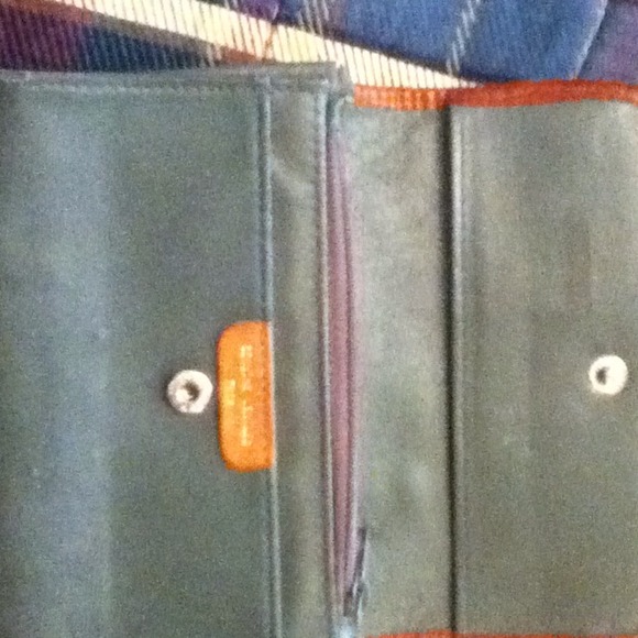 Genuine Army Green Leather Wallet! - Picture 2 of 4