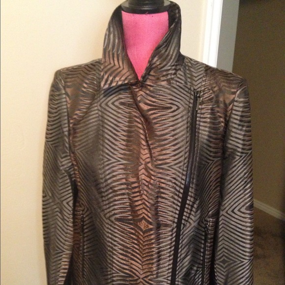 💥Reduced again!💥 multi-color metallic jacket - Picture 2 of 4