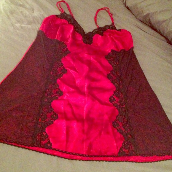 Lane Bryant Red and Black nighty. 18/20