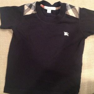 100% authentic Toddler Burberry tshirt.