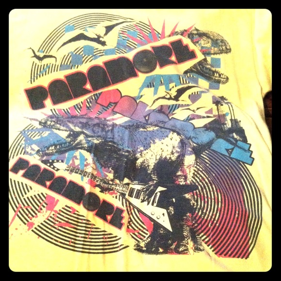 Tops - 💥Awesome Paramore band tee💥