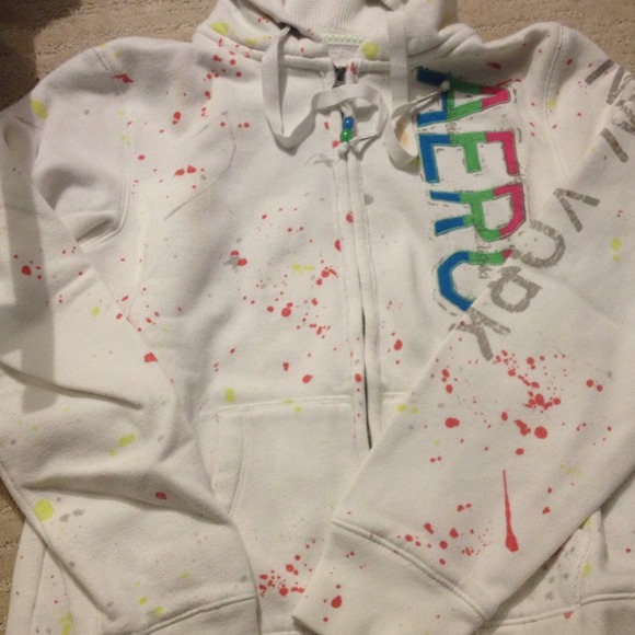 Aeropostale paint splattered hoodie!
