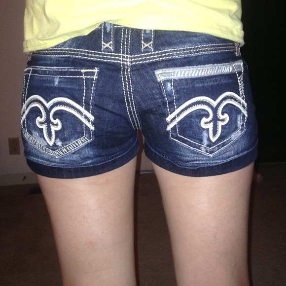 🚫Traded🚫Rock revival shorts