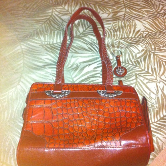 leather purse, used twice.