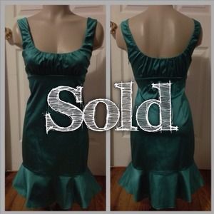 Arden B Porcelain Green Cocktail Dress