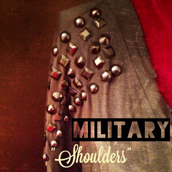 "Eden-Solider" in Olive! Amazing anything shirt! - Picture 1 of 4