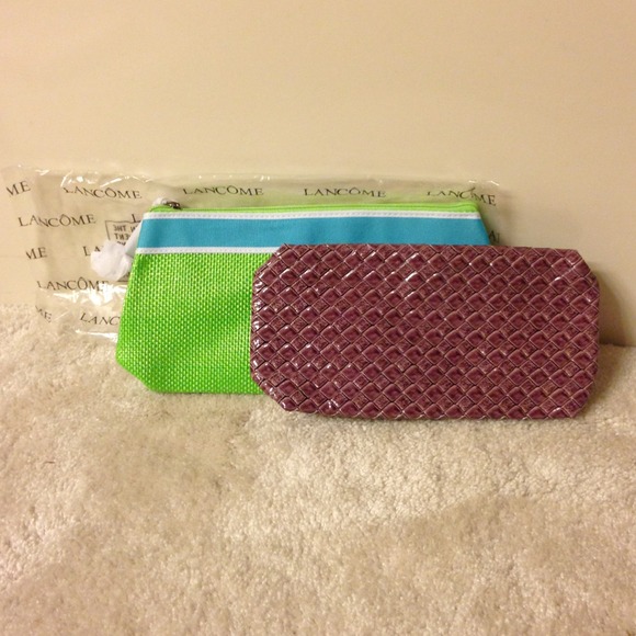 Bundle! Este Lauder and Lancôme make up bags!