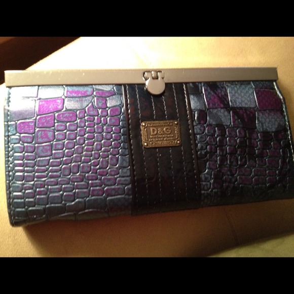 SOLD!!! Blue/purple snakeskin wallet