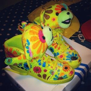 Jeremy Scott flower power Adidas