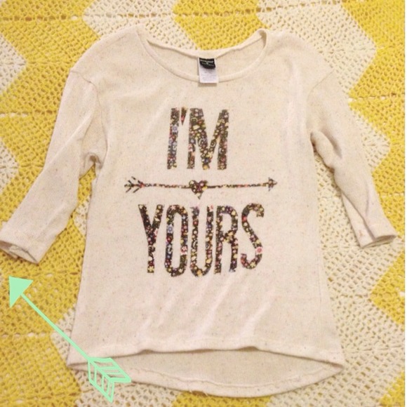 💌Bundled💌Adorable top!