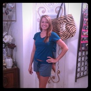 ❤SOLD IN A BUNDLE❤ SALE❗️Pajama set