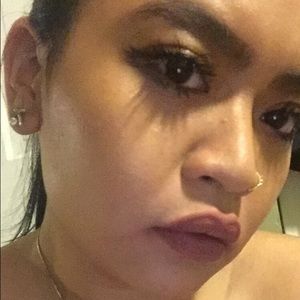 Meet your seller & buyer !