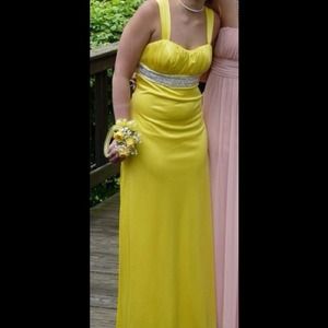 yellow prom dress