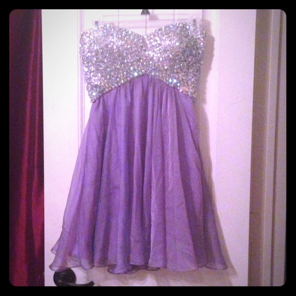 ✨✨ Purple Formal Dress ✨✨