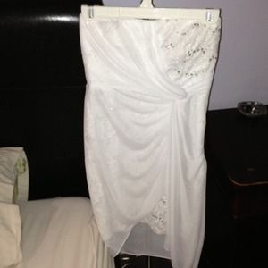 White strapless dress