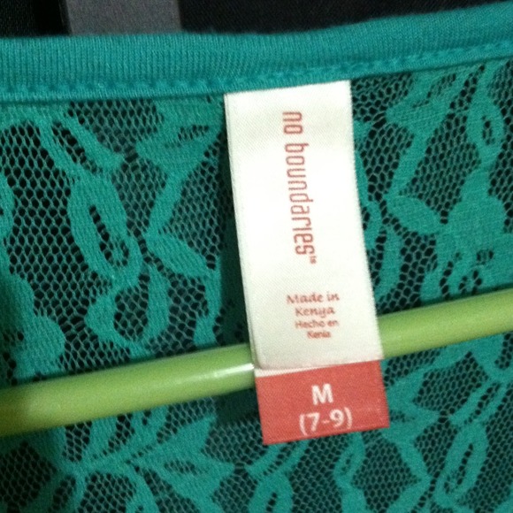 Shirt not my style new - Picture 2 of 3