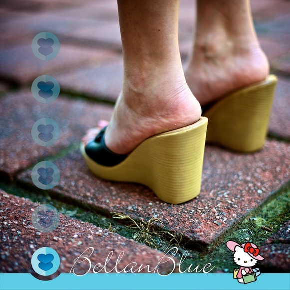 Cathy jean buckle platform - Picture 4 of 4