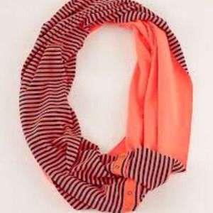 Lululemon Vinyasa Scarf