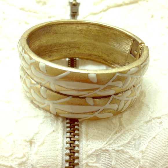 Nicole Miller cuff